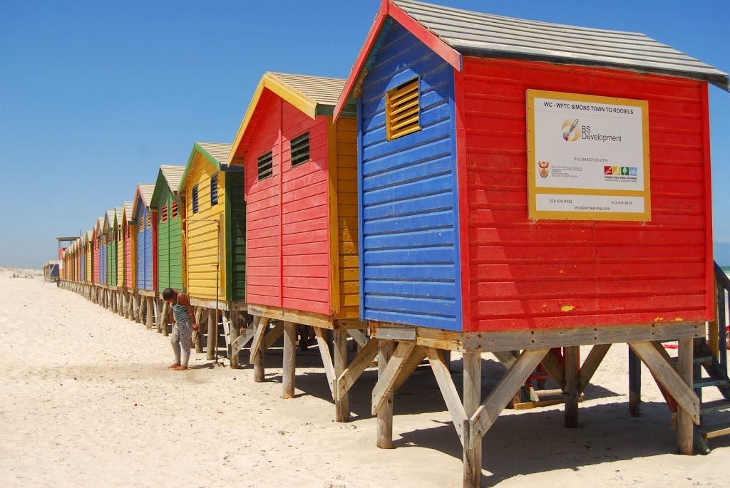 A Duck's Oven: Our visit to Muizenberg Beach just outside of Cape Town, South Africa