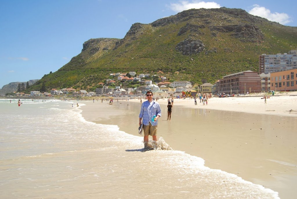 A Duck's Oven: Our visit to Muizenberg Beach just outside of Cape Town, South Africa