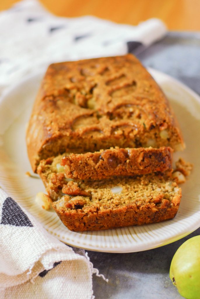 Whole Wheat Banana Bread with Pears - A Duck's Oven