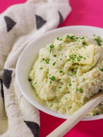 5 Ingredient Mashed Cauliflower from A Duck's Oven